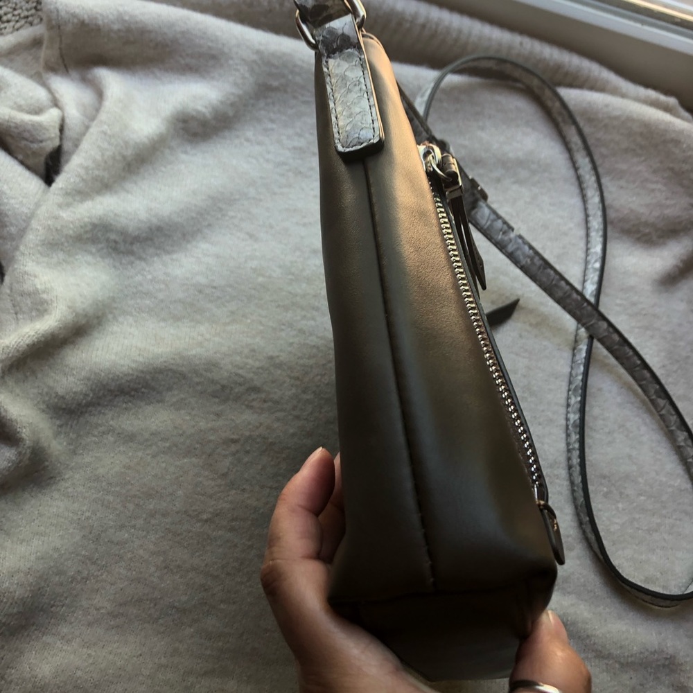 🌸Nine West Crossbody Bag 🌸 - Picture 11 of 16